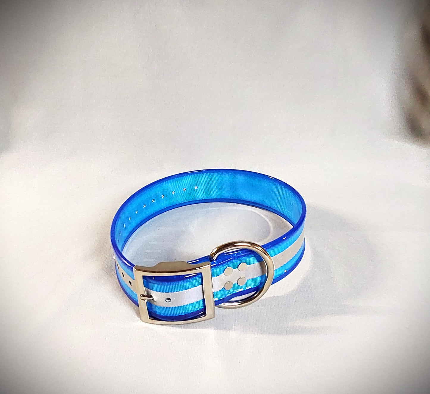 Wide Reflective Collar