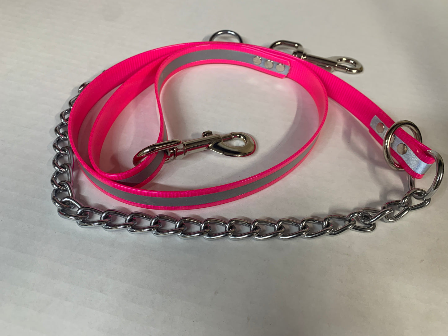 Reflective Chain End Tree Leads