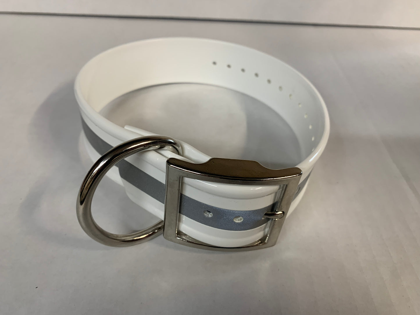 Wide Reflective Collar